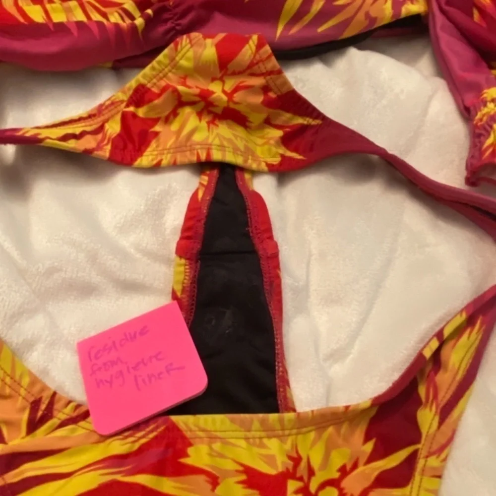 New! BFyne Tropical Floral puff sleeve thong Bikini Set 3464